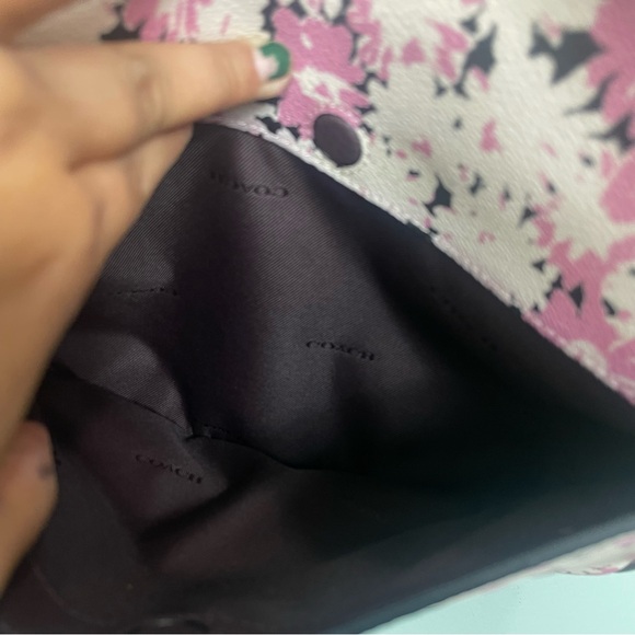 Coach Daisy Print Chaise 61 Crossbody Floral Pink White Purple L1979 89471 - Picture 9 of 14